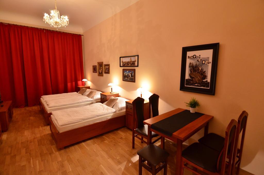 Pension Karlova Prag Zimmer foto